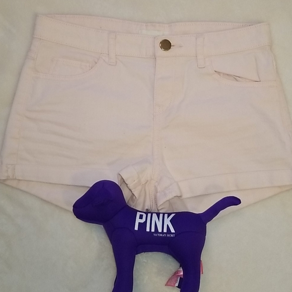 H&M Pants - Women's H&M Light Pink Denim Shorts Size 2 NWOT